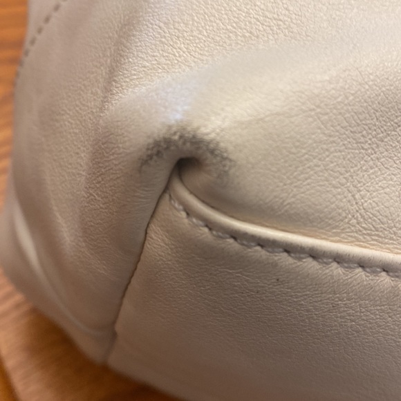 Tory Burch designer bag - Picture 6 of 9